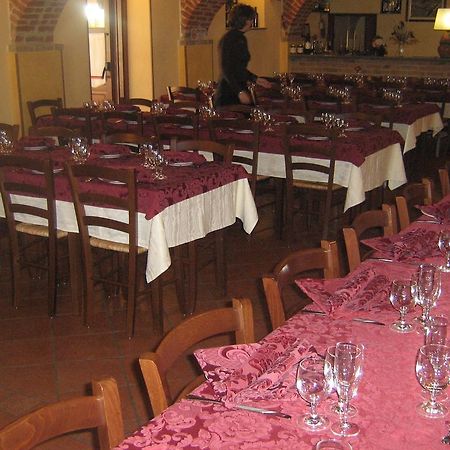 Agriturismo Cascina Del Peso Leinì Екстериор снимка