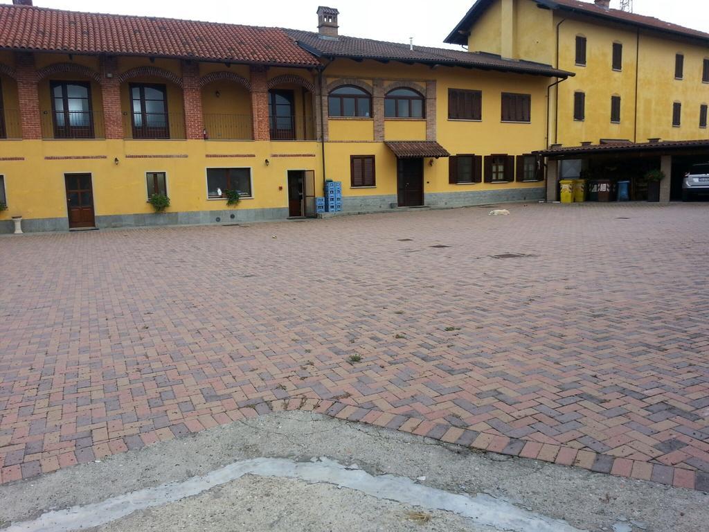Agriturismo Cascina Del Peso Leinì Екстериор снимка