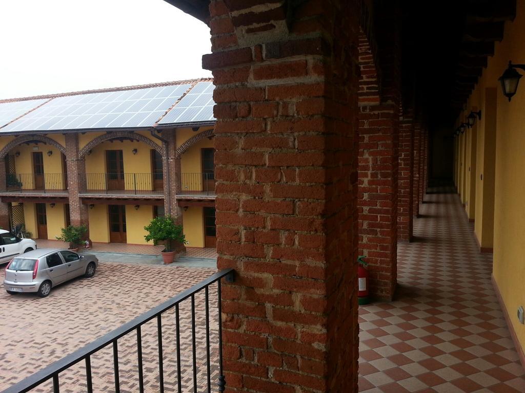 Agriturismo Cascina Del Peso Leinì Екстериор снимка